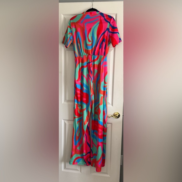 Colorful Abstract Women's Jumpsuit w/pockets - Picture 2 of 2